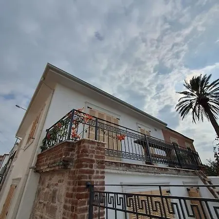 Balkonaki Tatil Evi *